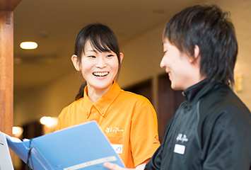 同僚とのミーティング