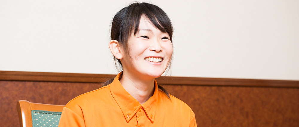 自らのアイデアで数多くの笑顔の花を咲かせる。